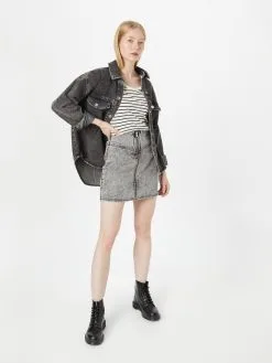 Ragwear T-shirts Shirt MALLORY Dames Offwhite -Aanbiedingen Ragwear Winkel 1c7478afe3f6a7126673eeb9ff6b02ea